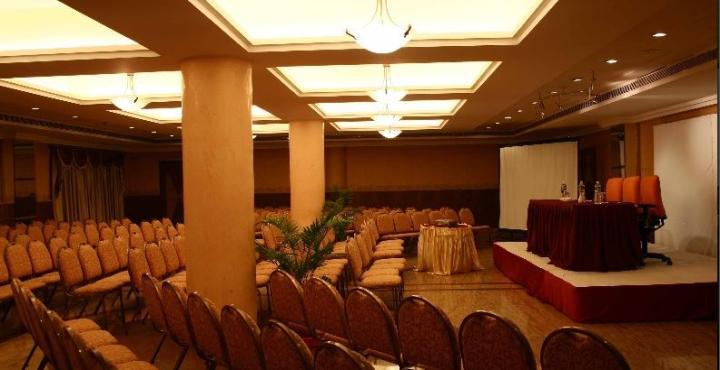 Celebrity Boutique Hotel Hyderabad Bagian luar foto