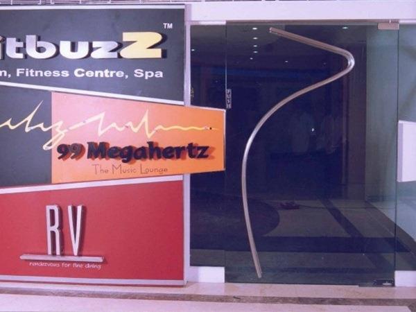 Celebrity Boutique Hotel Hyderabad Bagian luar foto